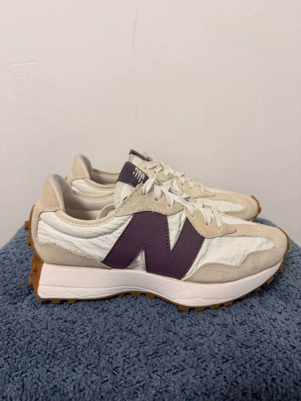 New Balance Cream & Purple Retro Runner Sneakers